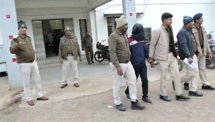 गाड़ी की डिक्की तोड़ी और 6 लाख लेकर भाग रहा था बदमाश पुलिस ने पकड़ा तो खुले कई और चोरी के राज