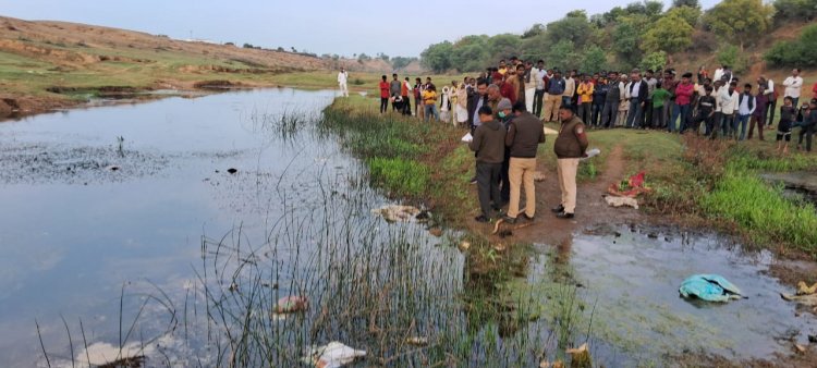 महिला और नवजात की बोरे में मिली लाश, गले में मिले निशान, जांच में जुटी पुलिस