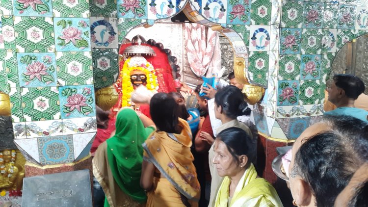 चैत्र नवरात्रि आज से, भक्तों के लिए मंदिरों में विशेष तैयारियां शुरू