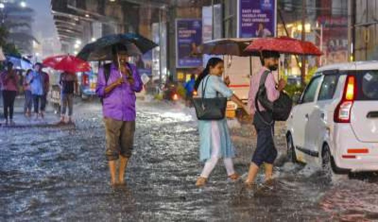 मानसुन के आने के पहले ही पानी में डूबा केरल, जोरदार बारिश से 4 लोगों की मौत भी हो गई